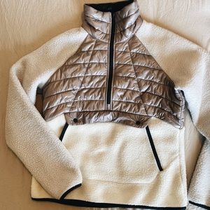 **NEW** Mountain Hardwear Anorak Sweater🏔⭐️